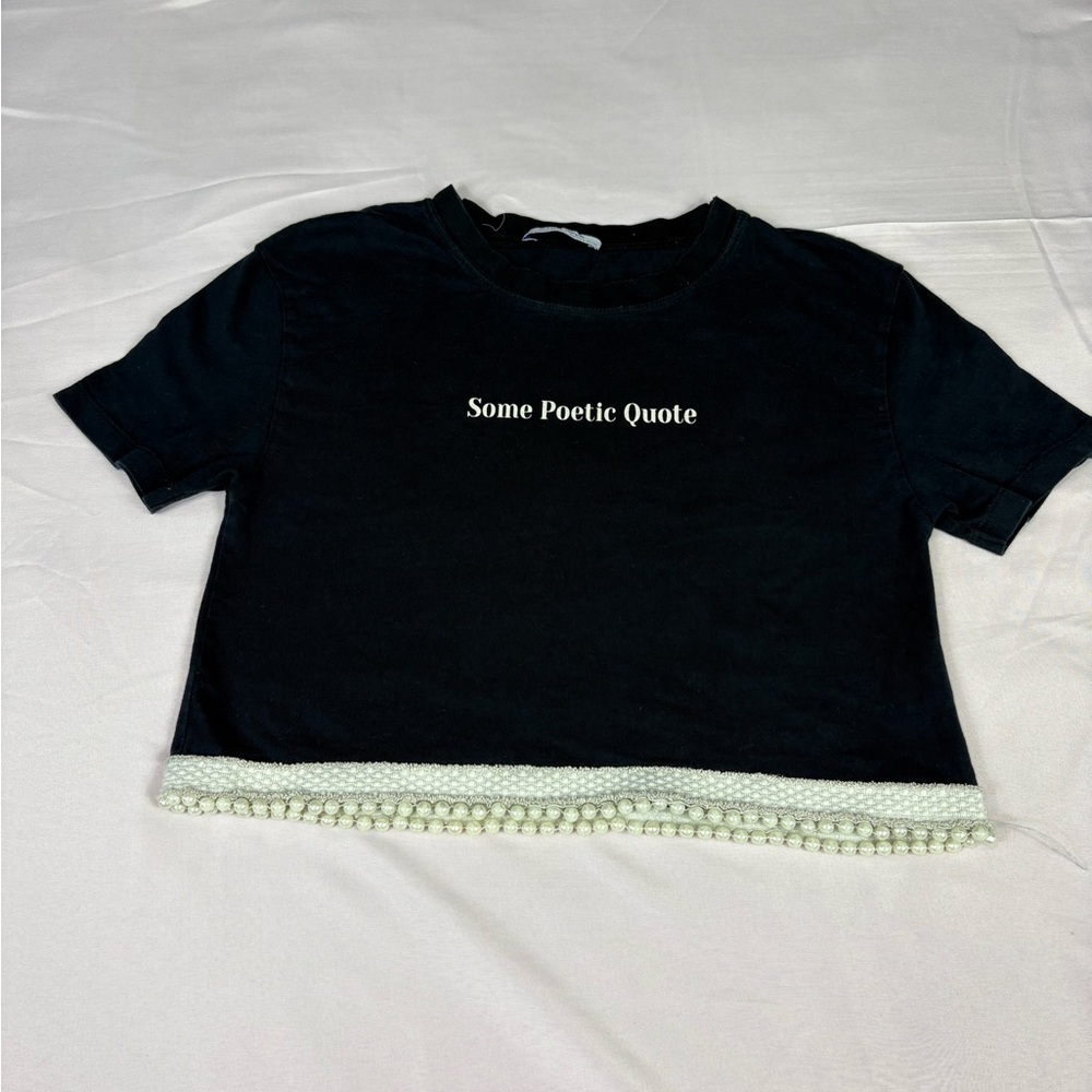 Black Cropped T-Shirt with Beaded Hem